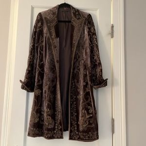 Elie Tahari Avery Tapestry Embroidered Velvet Coat